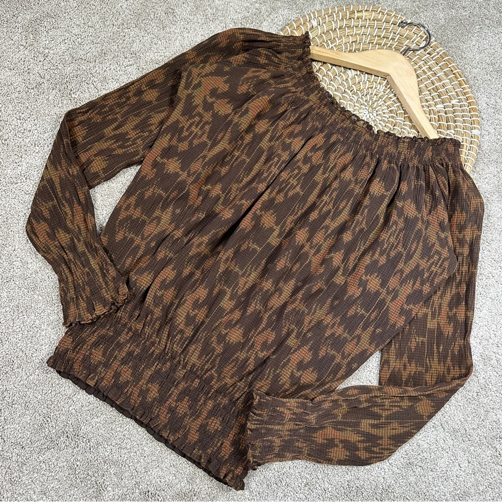 Lauren Ralph Lauren Silk Blend Off Shoulder Crinkle Smocked Top Animal Print 14